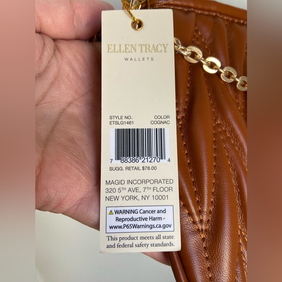 Ellen Tracy Crossbody bag - Chevron Quilted Collection with detachable strap - Picture 8 of 14